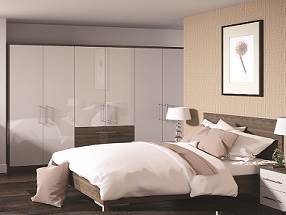 Acrylic Ultragloss Bedroom in Acrylic Ultragloss Cashmere and Acrylic Ultragloss Japanese Pear