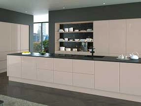 Lincoln Kitchen in Hi-Gloss Cashmere